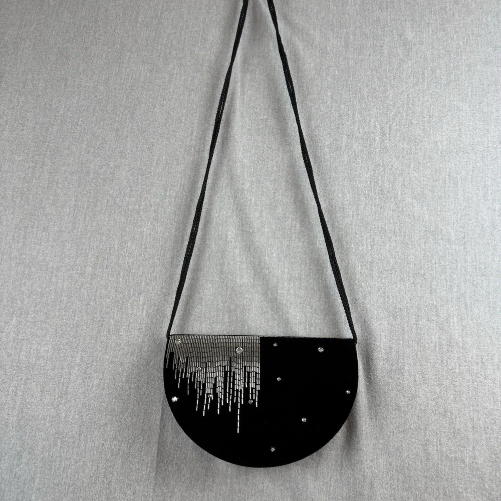 Vintage Black Velvet Purse  Elegant Beads Gold & Black  Made in‎ Hong Kong